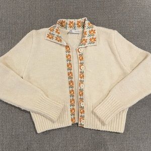Zara Sweaters | Zara Contrasting Knit Cardigan | Color: Cream/Orange | Size: M | Erika_M3's Closet